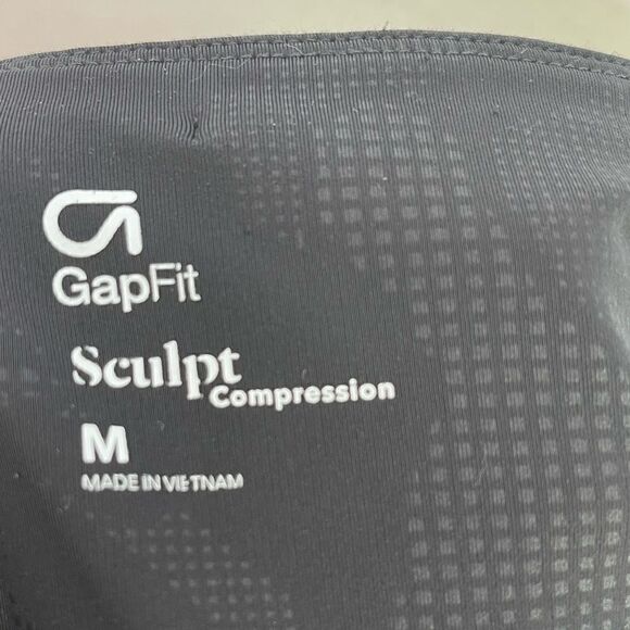 GAP Fit Sculpt High Shine Camo Compression Leggings M - Picture 3 of 5